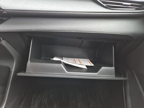 Used 2025 Buick Enclave Preferred w/ LPO, Floor Liner Package image 40