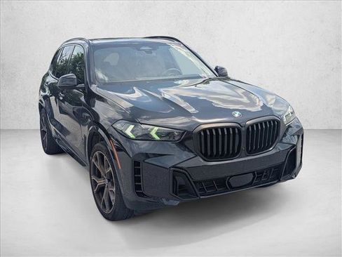 Certified 2024 BMW X5 sDrive40i w/ M Sport Package RWD image 3