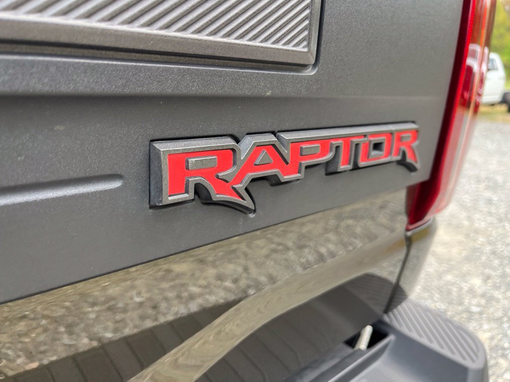 Used 2025 Ford F150 Raptor AWD/4WD image 44