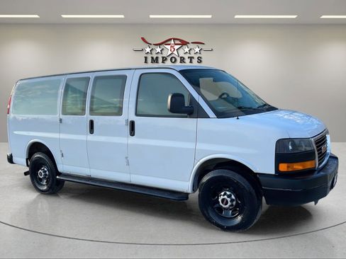 Used 2014 GMC Savana 2500 image 7