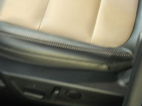 Used 2021 Ford Escape Titanium w/ Titanium Elite Package image 14