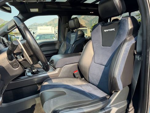 Used 2020 Ford F150 Raptor w/ Equipment Group 802A Luxury AWD/4WD image 20