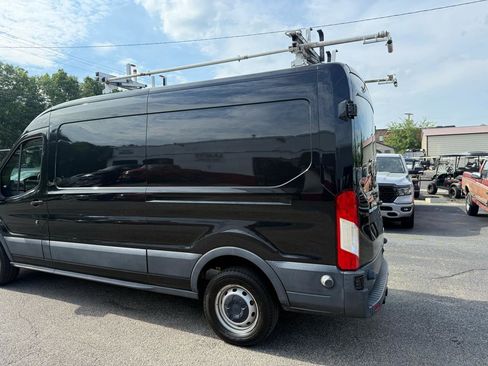 Used 2015 Ford Transit 250 148 Medium Roof RWD image 7