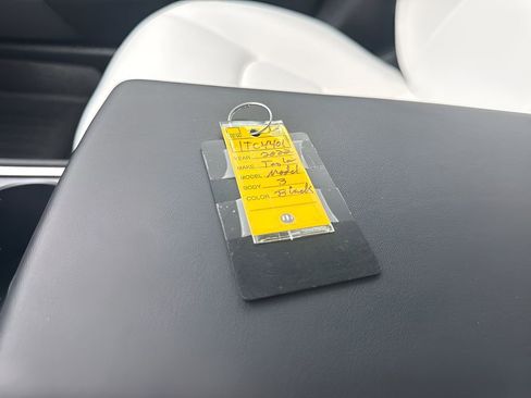 Used 2022 Tesla Model 3 Performance image 37