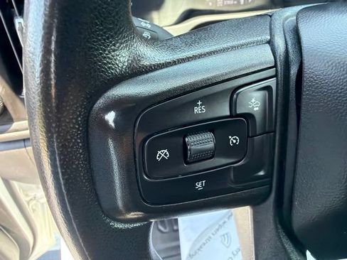 Used 2024 GMC Sierra 3500 Pro w/ Convenience Package AWD/4WD image 17