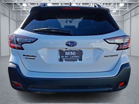 Used 2023 Subaru Outback Onyx Edition image 6
