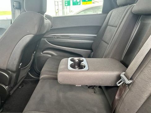 Used 2022 Dodge Durango SXT w/ Anodized Platinum Package RWD image 40