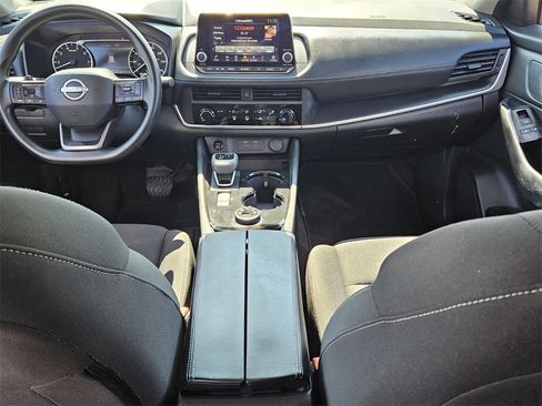 Certified 2025 Nissan Rogue S image 6