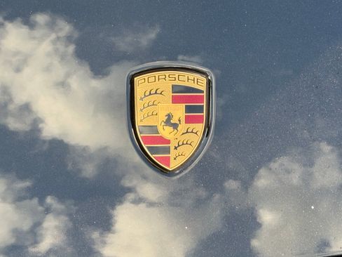 Used 2024 Porsche 911 Carrera 4 image 15