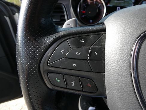 Used 2023 Dodge Challenger R/T RWD image 12