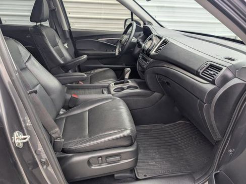 Used 2017 Honda Ridgeline RTL-T image 21