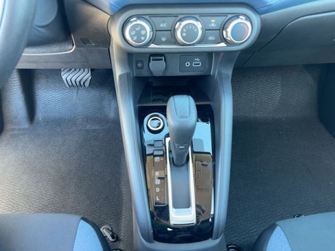 New 2025 Nissan Versa SV w/ Trunk Package image 17