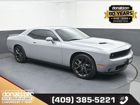 Used 2022 Dodge Challenger SXT w/ Blacktop Package image 1