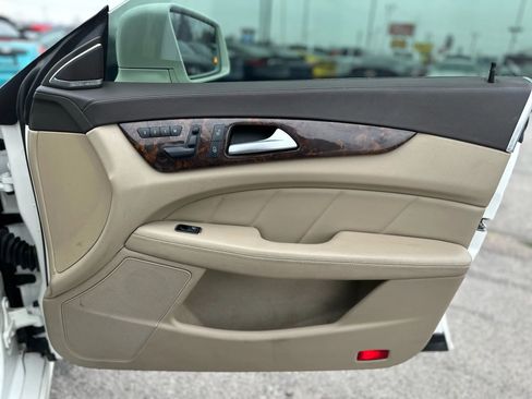 Used 2014 Mercedes-Benz CLS 550 image 22
