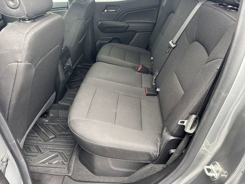 Used 2024 Chevrolet Colorado LT w/ LT Convenience Package image 18