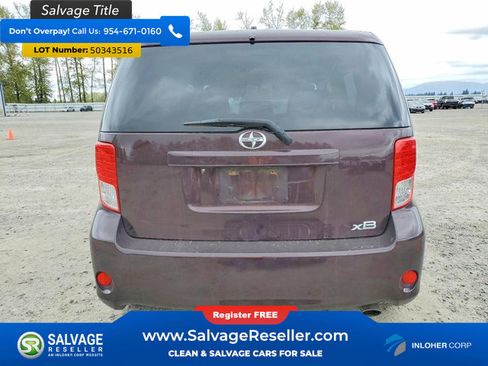 Used 2012 Scion xB FWD image 8