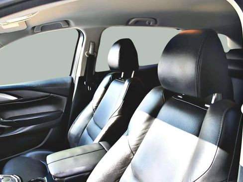 Used 2020 MAZDA CX-9 Touring image 23