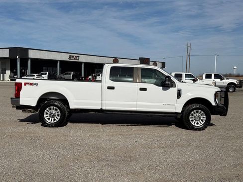 Used 2018 Ford F250 XL w/ STX Appearance Package image 4
