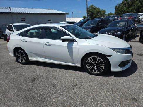 Used 2016 Honda Civic EX-L image 4