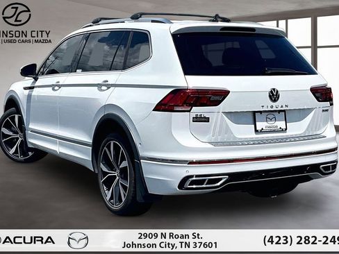 Used 2024 Volkswagen Tiguan SEL R-Line AWD/4WD image 13