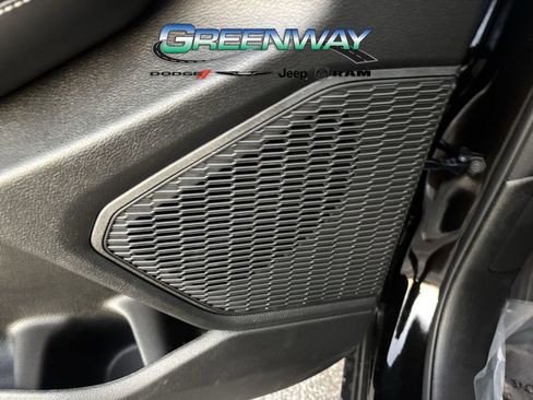 New 2025 Jeep Grand Cherokee Laredo X w/ Luxury Tech Group I image 32