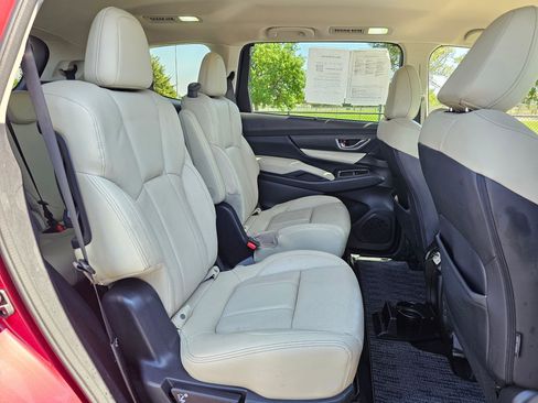 Used 2019 Subaru Ascent Limited w/ Popular Package #2A AWD/4WD image 12