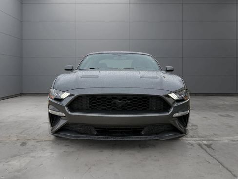 Used 2020 Ford Mustang Coupe w/ Equipment Group 101A RWD image 2