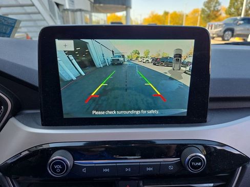 Used 2022 Ford Escape SEL image 20