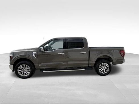 Used 2025 Ford F150 Lariat w/ Equipment Group 502A High AWD/4WD image 12