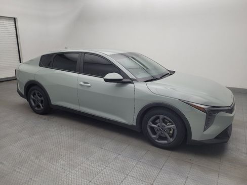 Used 2025 Kia K4 FWD image 11