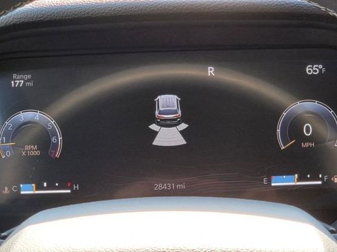 Used 2023 Jeep Grand Cherokee L Limited RWD image 38