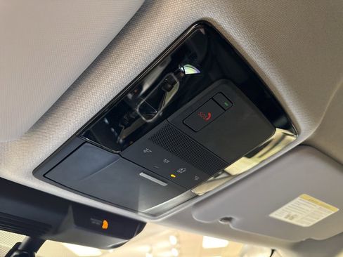 New 2026 Mitsubishi Outlander ES FWD image 22