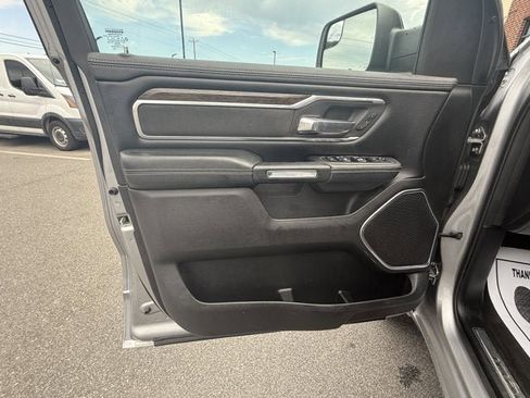 Used 2020 RAM 1500 Laramie w/ Off Road Group AWD/4WD image 19