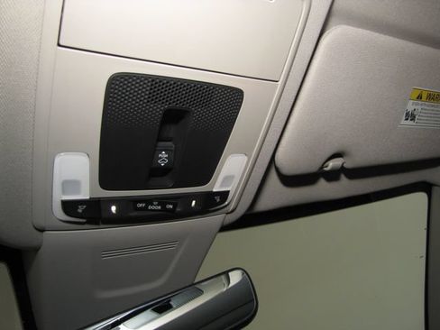 Certified 2025 Honda CR-V EX-L image 6