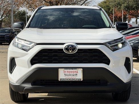 New 2025 Toyota RAV4 LE image 8