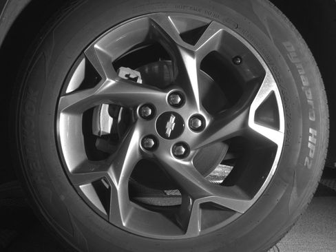 Used 2025 Chevrolet Trax LT image 12