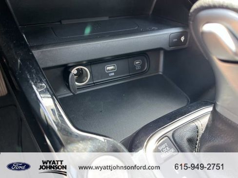 Used 2025 Kia Soul S FWD image 30