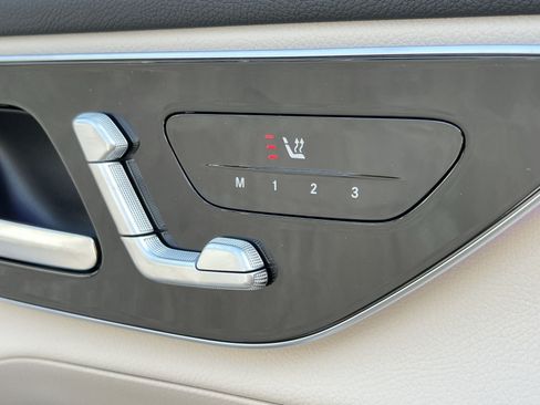 New 2026 Mercedes-Benz GLC 300 4MATIC image 40
