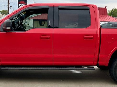 Used 2018 Ford F150 XLT w/ Equipment Group 302A Luxury AWD/4WD image 4