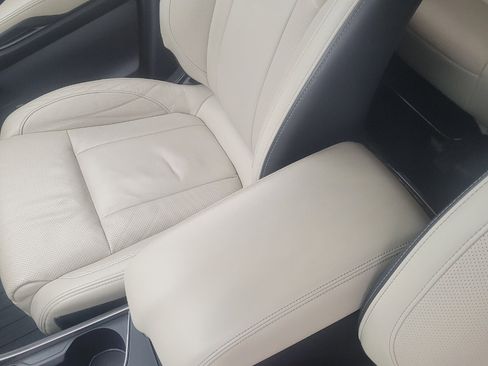 Used 2020 Subaru Ascent Limited image 13