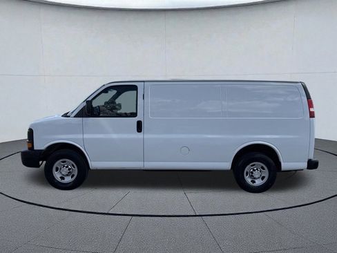 Used 2014 Chevrolet Express 2500 image 7