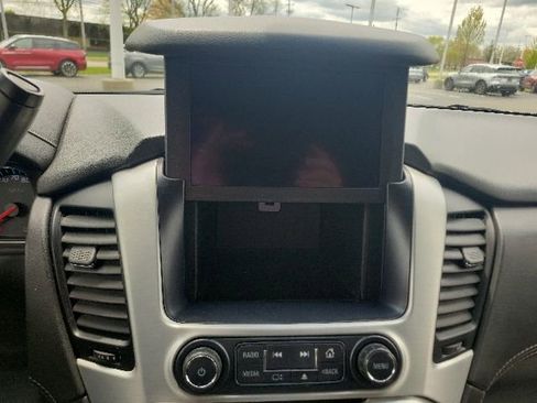 Used 2019 GMC Yukon SLE w/ SLE Value Package AWD/4WD image 34