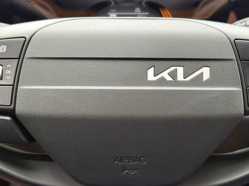 New 2026 Kia Sportage EX image 28