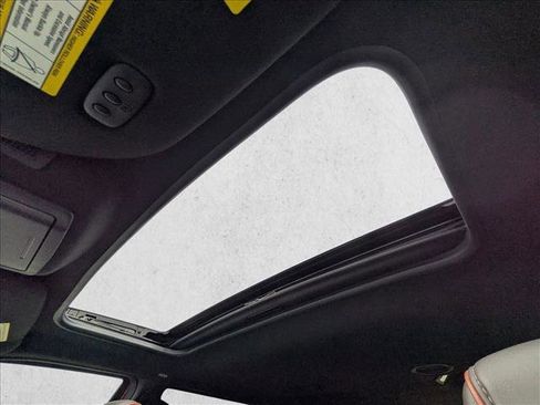 Used 2017 Ford Expedition EL King Ranch image 16