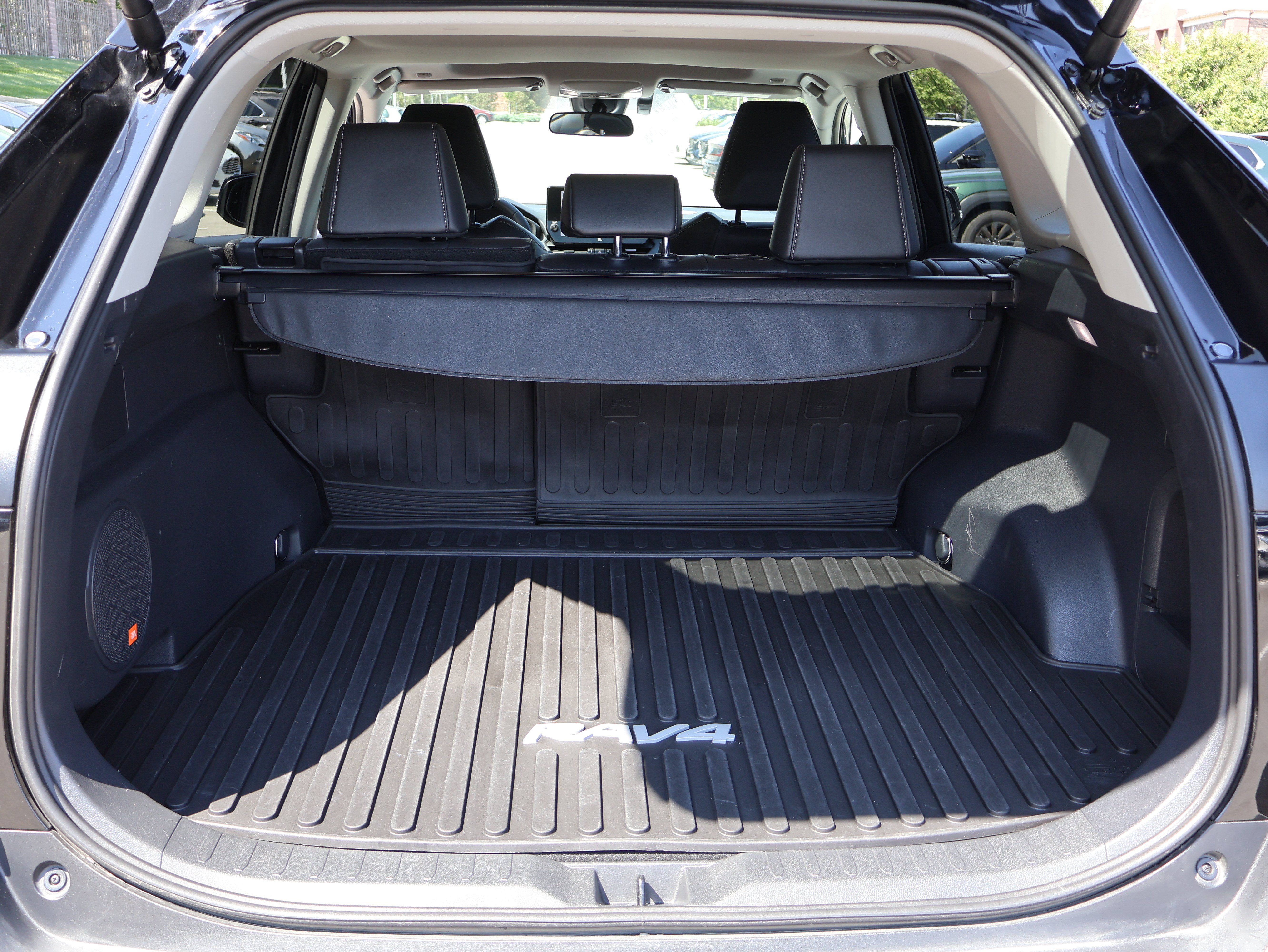 Used 2024 Toyota RAV4 XLE Premium w/ Weather Package AWD/4WD image 8