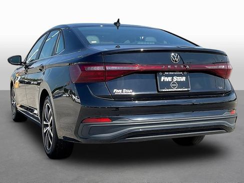 Used 2025 Volkswagen Jetta SE FWD image 5