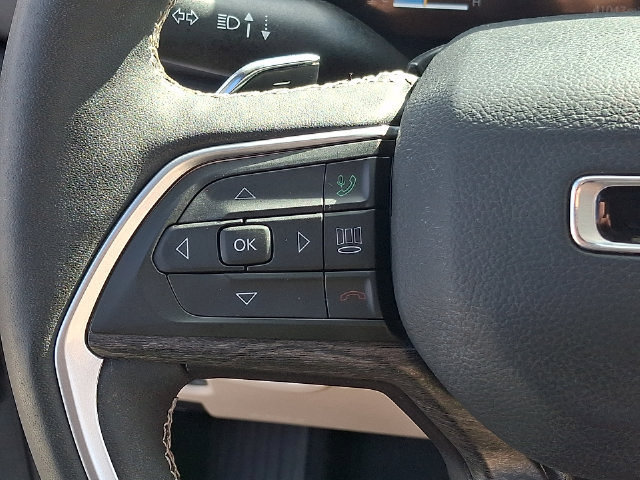 Certified 2023 Jeep Grand Cherokee Limited AWD/4WD image 22