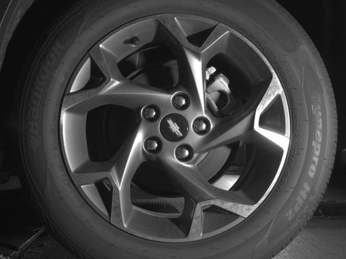 Used 2025 Chevrolet Trax LT FWD image 14
