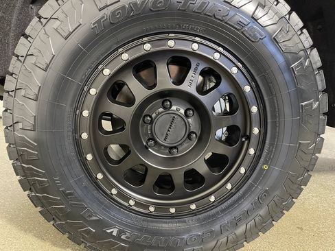 New 2026 Toyota Tundra Platinum AWD/4WD image 31