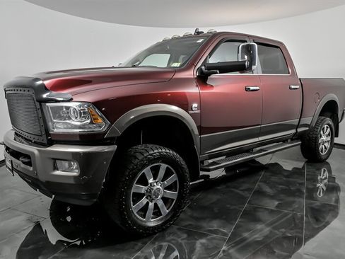 Used 2018 RAM 3500 Laramie Longhorn w/ Longhorn Southfork Package image 5